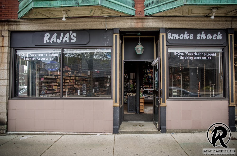 Raja’s Smoke Shack & CBD Store – Malden